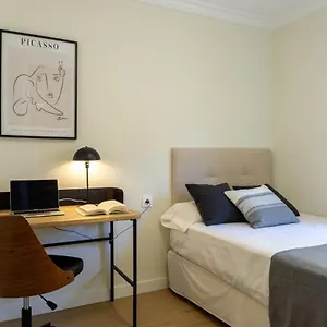 Boutique Flat Airport Apartment *