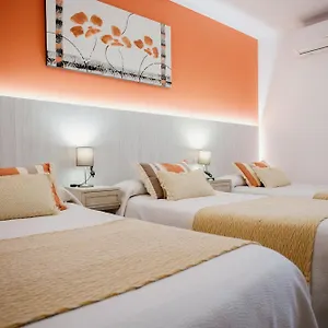 Turisticos Mastil 16 P2 2* Málaga