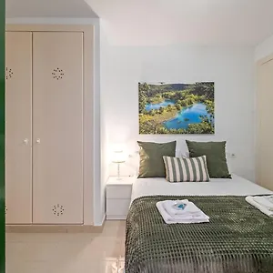 Casita En Pedregalejo Sola Planta Malaga
