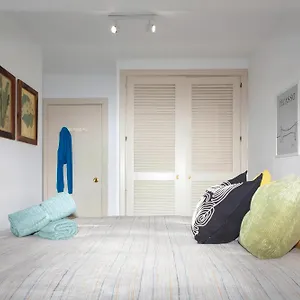 Apartment Picasso's Dream Cozy & Chic Attic Plaza Merced *