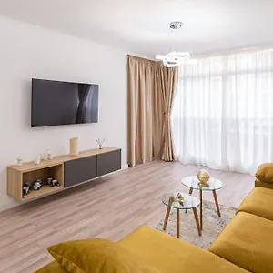 Near The Centre + Free Parking Apartment Malaga