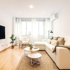 Center Flat Soho Modern 2br Malaga
