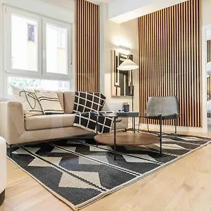 Apartment Spacious 3 Bedroom By Rems *
