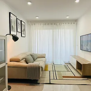 Apartamento Moderno Y Comodo! * Malaga