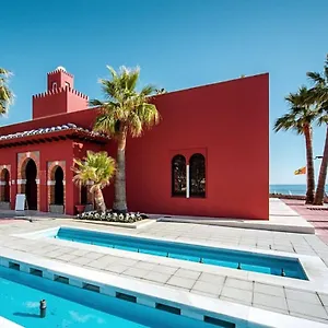 Cosy In Near The Sea