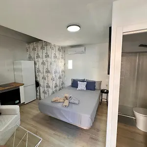 Estudio Los Patios Apartment *