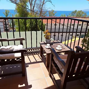 El Balneario And Views, Y Terraza