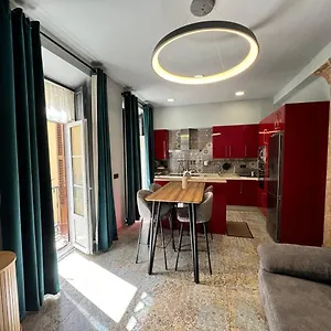 Alma De 2br With Art History & Comfort In The Heart Of The Apartment *
