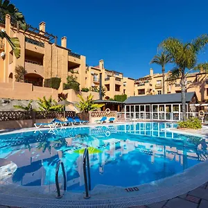 Spacious In Oasis Riviera Malaga