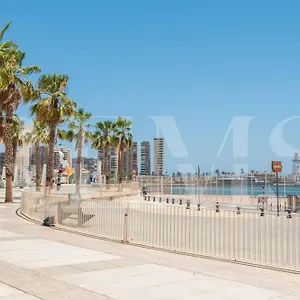 Apartment Elegant Coastal Charm With Unique Views By Rems Malaga