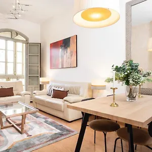 Beatas Espectacular Nueva Vivienda En Centro Historico Sinese Design Homes * Malaga