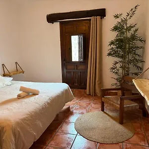 El Cielo, Cortijo En El Corazon De Montanas