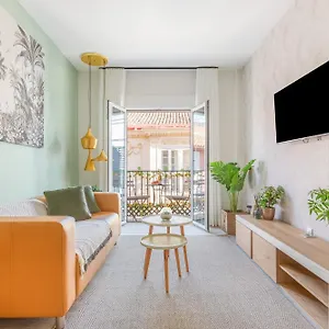 Montano Experience & Old Town By Ele Apartment