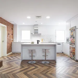 Apartment H2m Pasaje Nobleja Close Train St, Smarttv, Aacc *