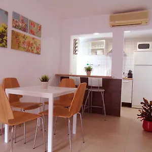 A&n Eduardo Ocon, Center Apartment