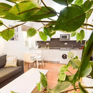 Letmalaga Giant Apartment Malaga