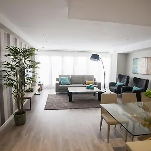 Salitre Premium 4 Bedrooms Apartment *