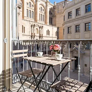 Ml1a-enjoy Breakfast Facing Malaga's Cathedral *