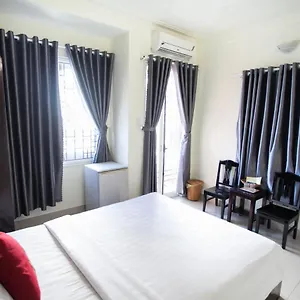 Hoang Trieu Hotel