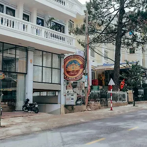 Hotel Frosty Land