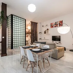 Design In The City Center Apartment Malaga