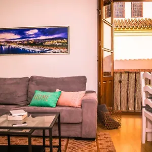 Don Rodrigo Apartment *