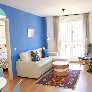 Cozy & Bright Apartment Malaga