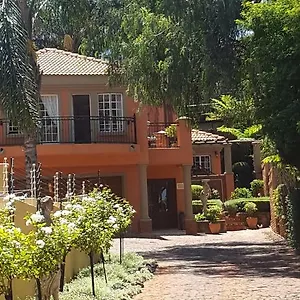 Bed and breakfast Roux's Res