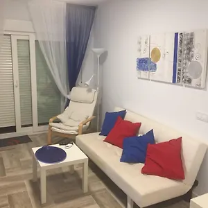 Downtown & Peace Apartment