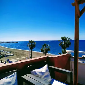 1st Line Beach El Palo - La Kasita *