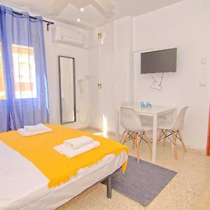 Homestay Cost River Malaga