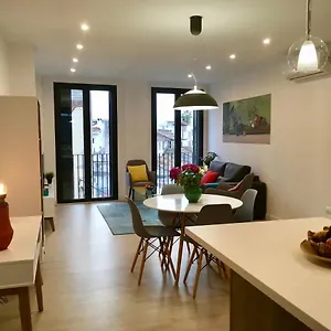 Calle Parras 10, A Light, Spacious Flat In The Centro