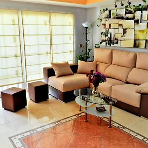 Bonito Centrico Y Cerca De La Playa. Apartment Malaga