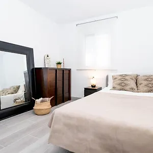 Sun & Center Apartment *