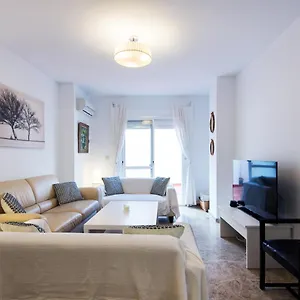 Apartment Center Location & Parking Free With Largeterrace & Bbq
