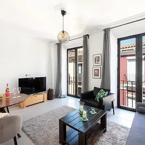 Eco Heart Center Apartment- Ideal For Family Groups- Alvarez 2