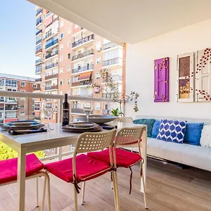 Apartment 3 Bedroom Beautiful In *