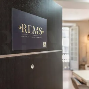 Apartment Chic In The Heart Of By Rems *