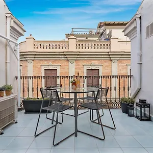 Apartment Penthouse In Historic Center By Costarentals - Mal01