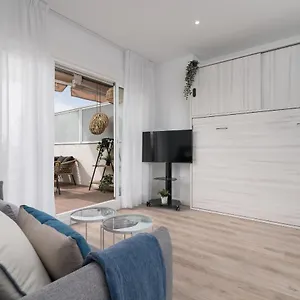 Homes Hesperides Garden Apartment *