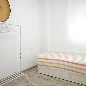 Centrico Y Amplio En