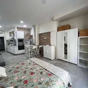 Precioso Estudio En El Centro De 1 Apartment