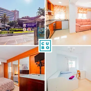 Cubo's Tejares Apartment *