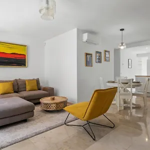 Stunning In Historic Center By Costarentals - Mal05
