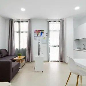 Estudio En Centro Noblejas * Malaga