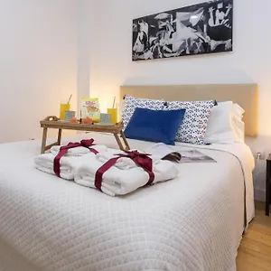 -malagasunapts-estudio Picasso Capuchinos *