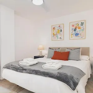 Apartment C18 Lovely In Malagueta