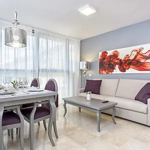 Goodplaces Larios Apartment
