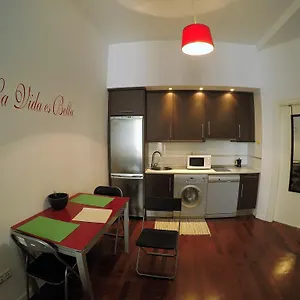 Calderon Apartment